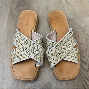 SCHUTZ Beige and Black Geometric Sandals